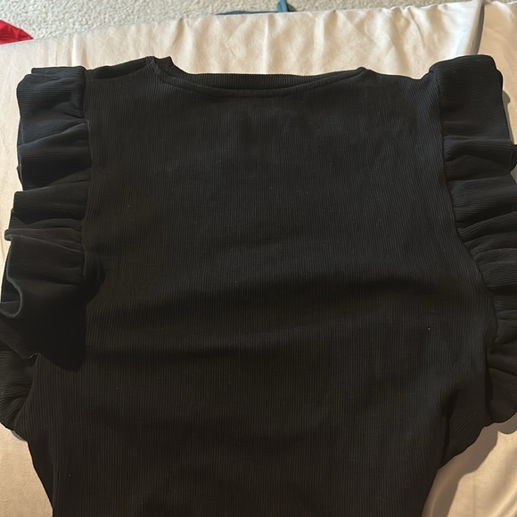 zara ruffle shirt black size small - Picture 2 of 2